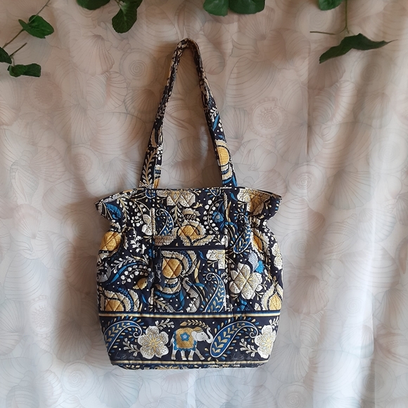 Vera Bradley Handbags - Vera Bradley Handbag